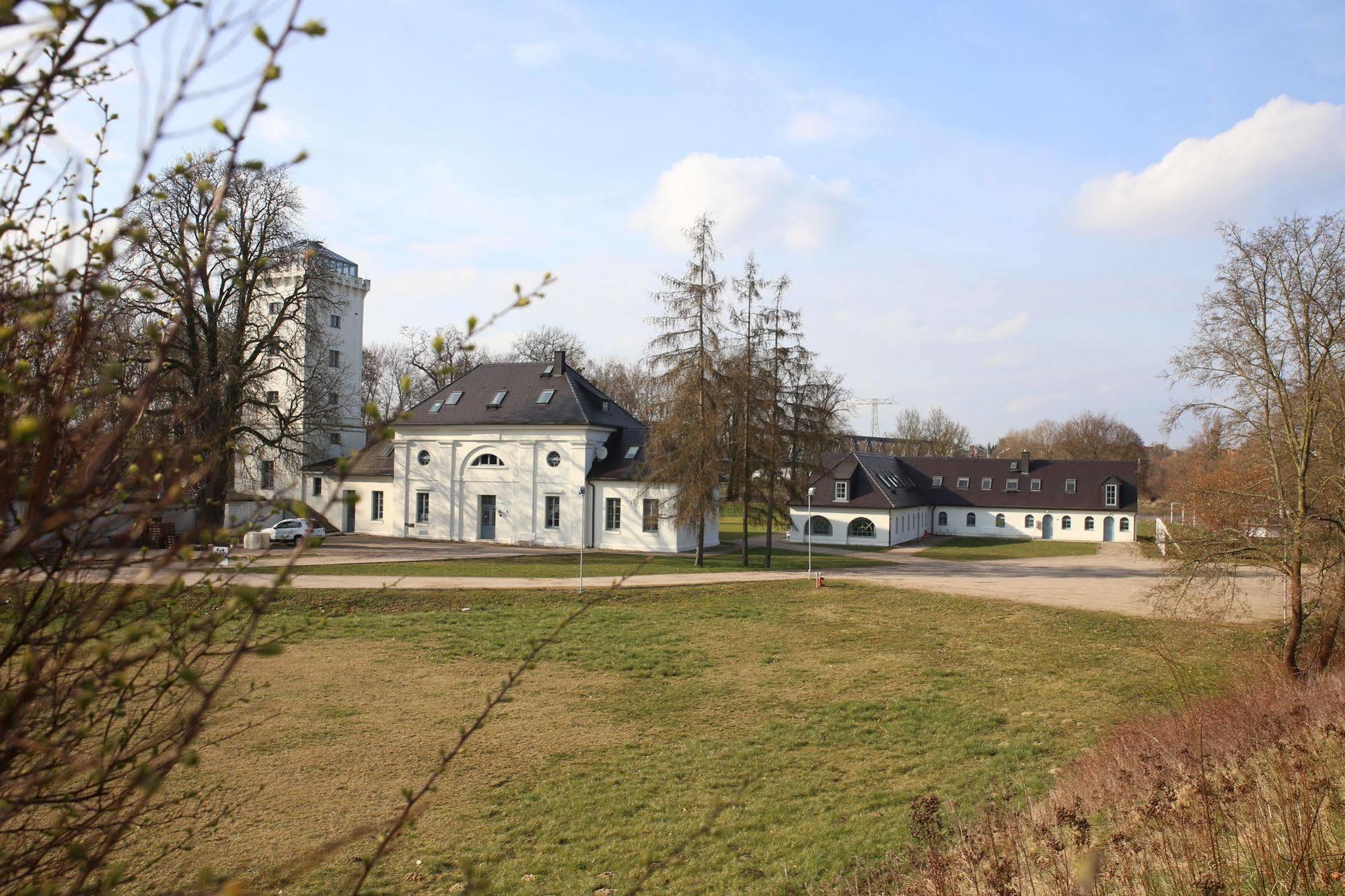 Hotel Elbzollhaus Dessau Extérieur photo