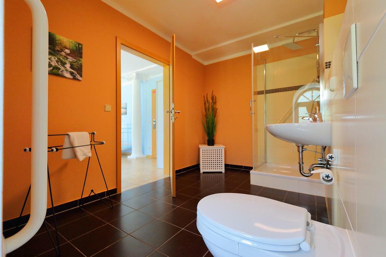 Hotel Elbzollhaus Dessau Extérieur photo