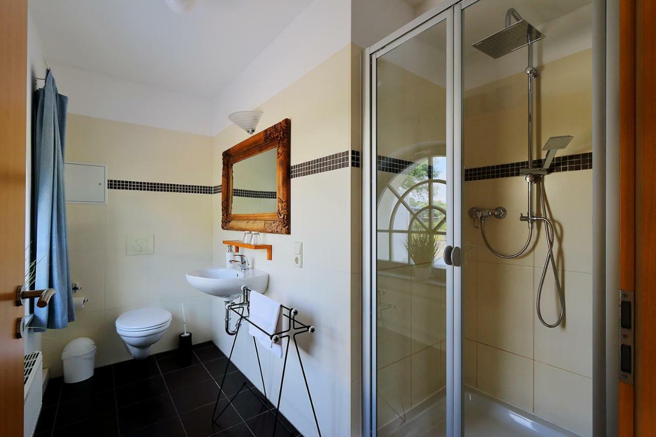 Hotel Elbzollhaus Dessau Extérieur photo